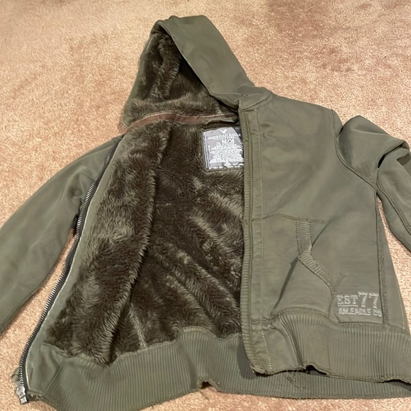 American Eagle Outfitters Other - zip up sweatshirt with fo fur lining